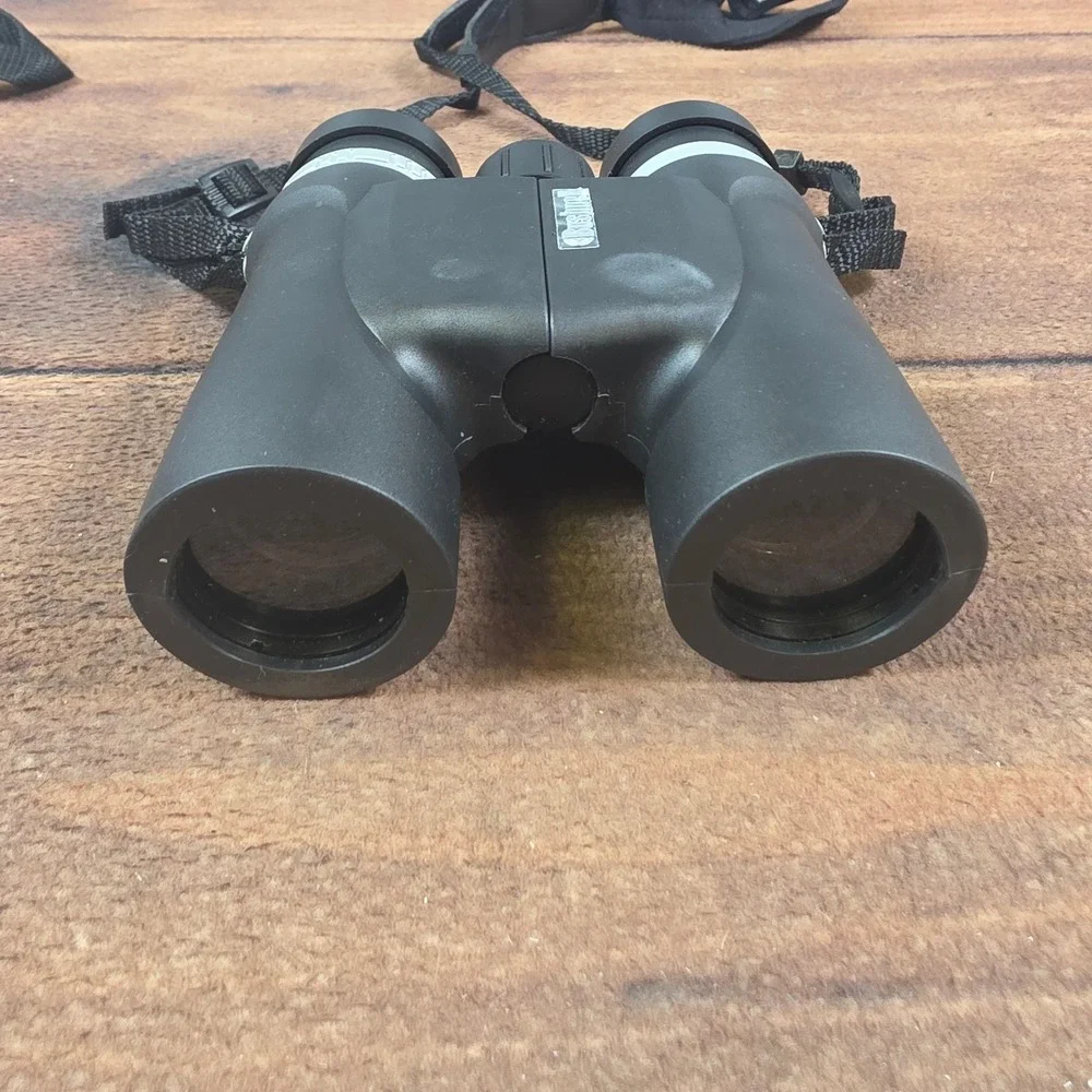Bushnell Explorer Binoculars 10x28 Black Good Compact 261ft FOV Case Strap
